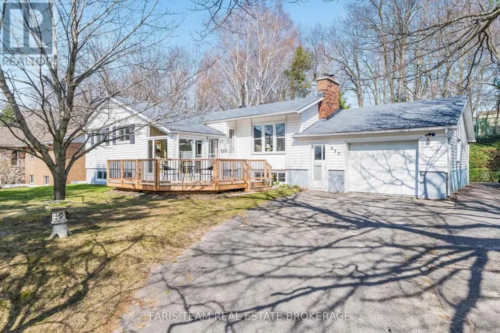 257 CHURCH STREET, Penetanguishene, Ontario L9M1G6