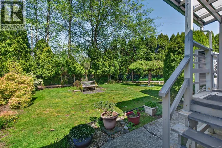 19 951 Homewood Rd, Campbell River, British Columbia V9W3N7