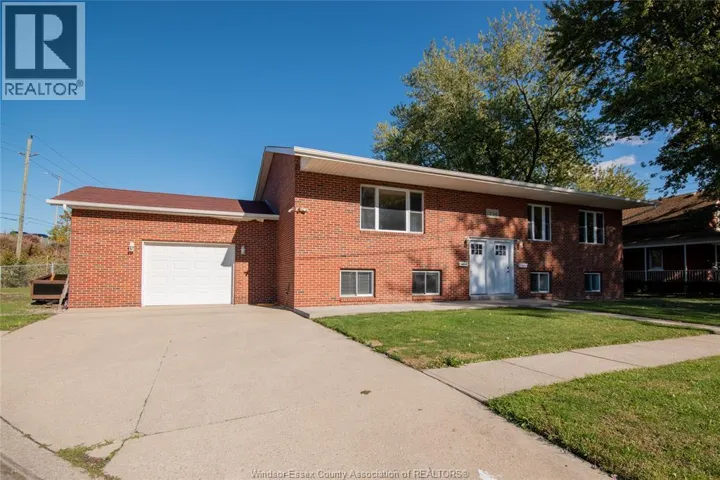3134 RIBERDY Unit# LOWER, Windsor, Ontario N8W3T8