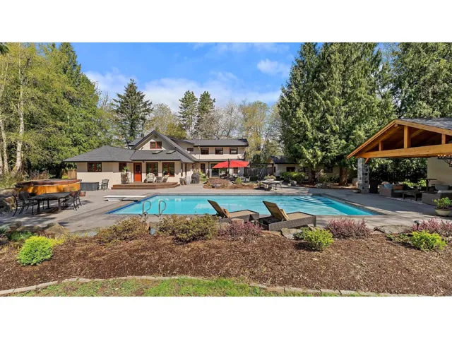 22034 86A AVENUE, Langley, British Columbia V1M3S8