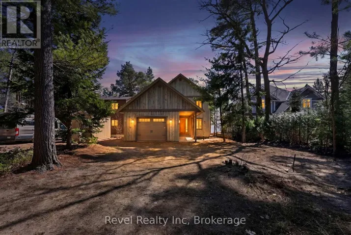 12 WALKER ROAD, Tiny, Ontario L0L2J0