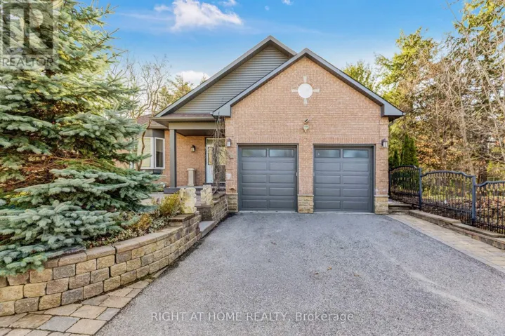 600 HENDERSON DRIVE, Aurora (Aurora Highlands), Ontario L4G5R1
