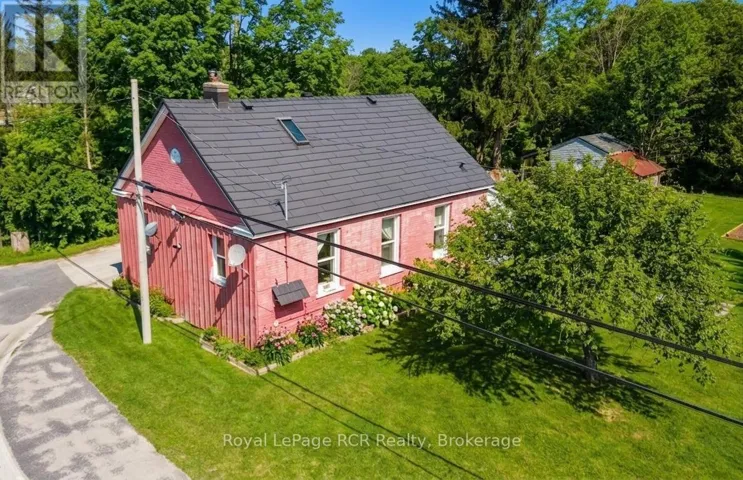 718533 6 HIGHWAY, Georgian Bluffs, Ontario N0H2K0