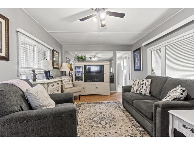 18 9080 198 STREET, Langley, British Columbia V1M3A8