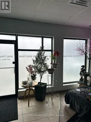 227 BUNTING ROAD, St. Catharines (Cushman/Industrial), Ontario L2M3Y2