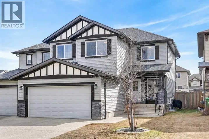 1903 Baywater Alley SW, Airdrie, Alberta T4B0T4