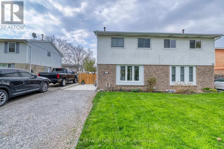 32 DIANNE DRIVE, St. Catharines (Secord Woods), Ontario L2P3R7