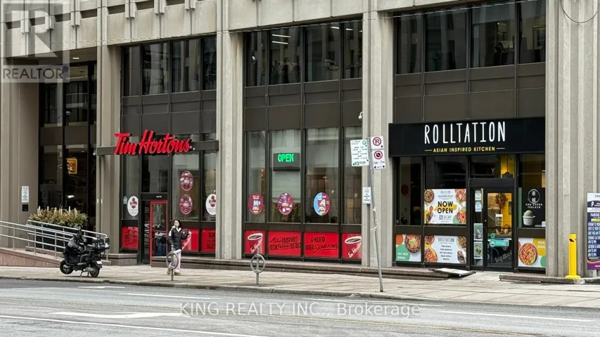 987 BAY STREET, Toronto (Bay Street Corridor), Ontario M5S3C4