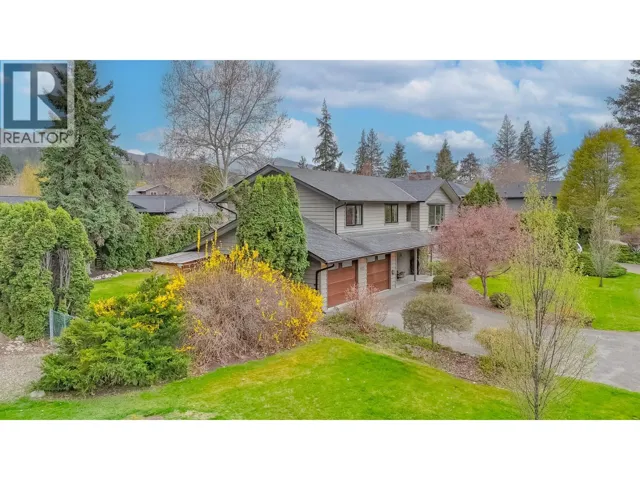 855 Coronado Crescent, Kelowna, British Columbia V1W2K3