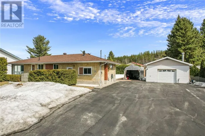23 Riverside Drive, Wahnapitae, Ontario P0M3C0