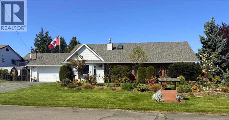 697 Woodburn St, Parksville, British Columbia V9P2M1