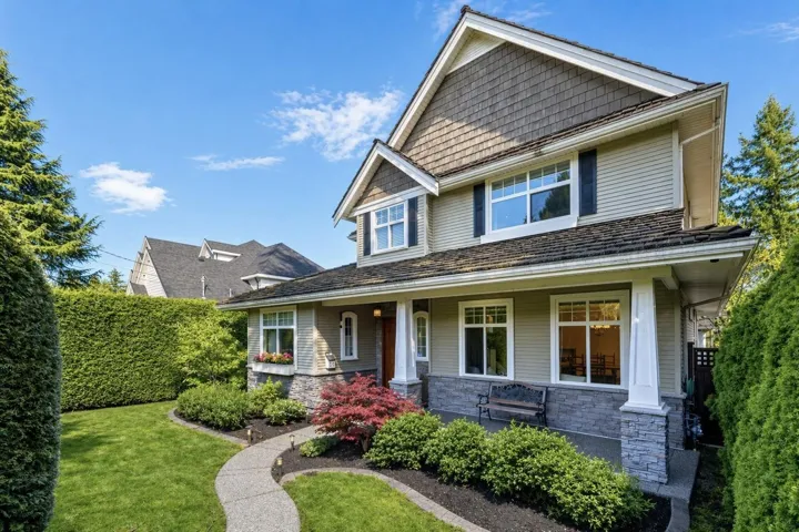 1930 140 STREET, Surrey, British Columbia V4A4H3