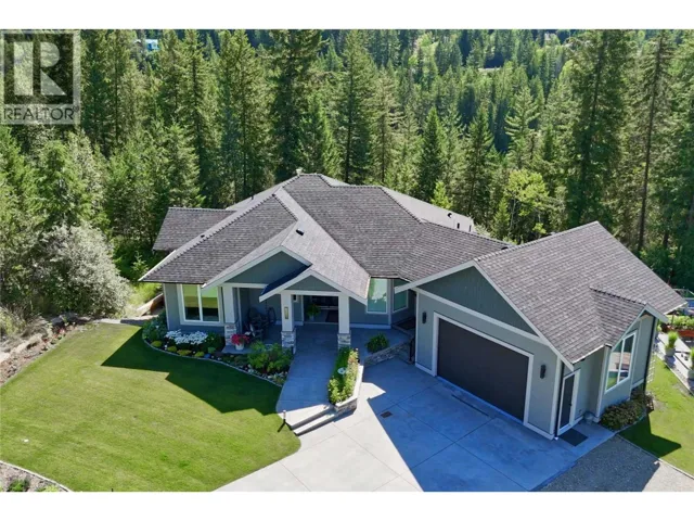 2538 Valley Place, Blind Bay, British Columbia V0E1H2
