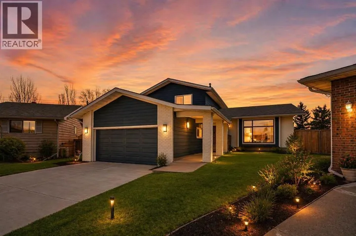 248 Madeira Place NE, Calgary, Alberta T2A5T1