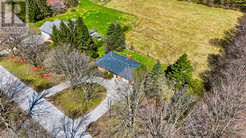 742053 4A SIDE ROAD, Chatsworth, Ontario N0H1K0