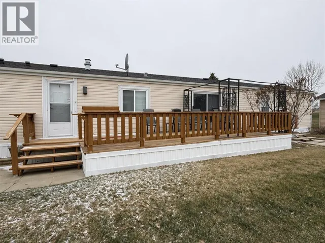 7 Doubletree Way, Strathmore, Alberta T1P1M8