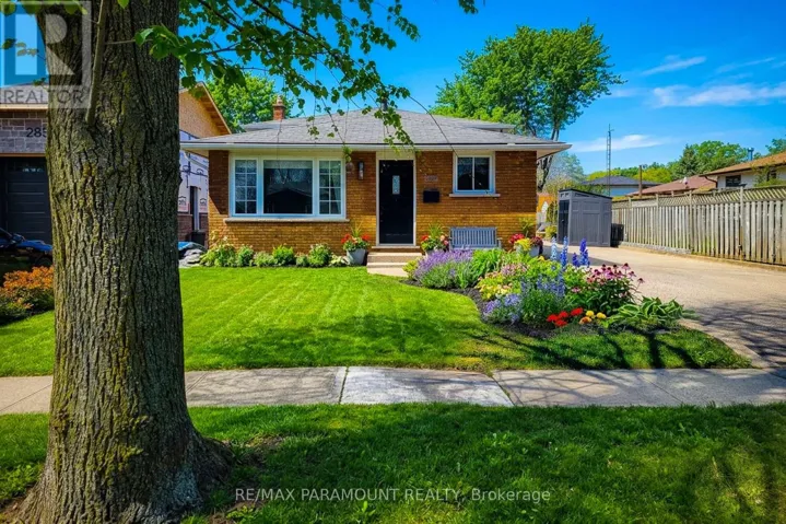 2827 FREDONIA DRIVE, Niagara Falls (Church's Lane), Ontario L2J3M8