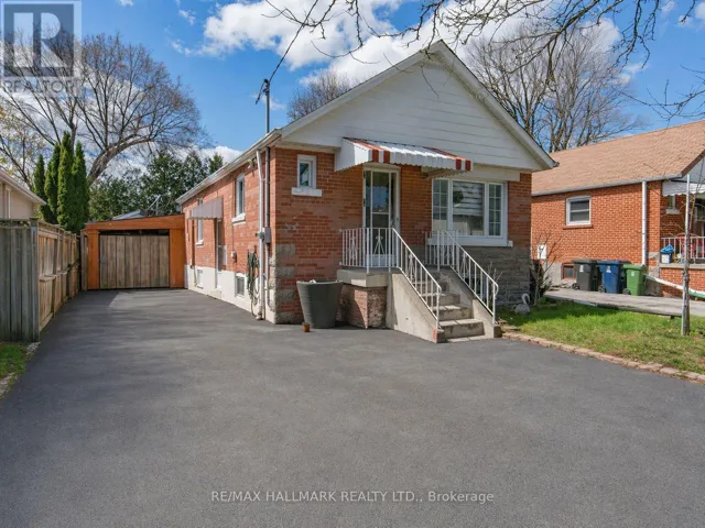 712 PHARMACY AVENUE, Toronto (Clairlea-Birchmount), Ontario M1L3J2