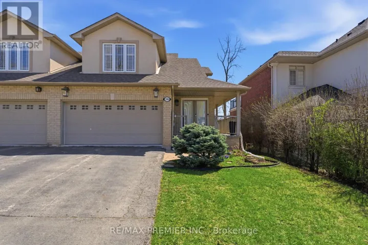 2304 SOVEREIGN STREET, Oakville (BR Bronte), Ontario L6L1L6