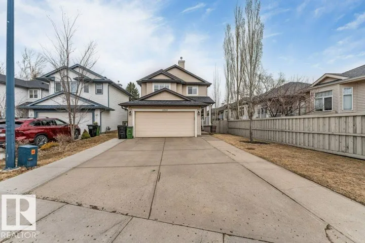 3913 MCMULLEN GREEN GR SW, Edmonton, Alberta T6W1K7