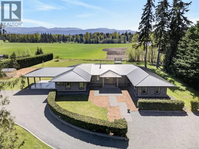 4287,4289 Marsden Rd, Courtenay, British Columbia V9N9N4