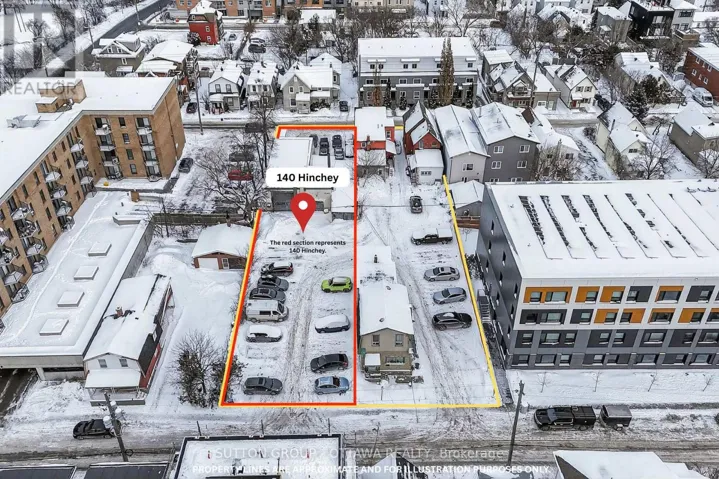 140 HINCHEY AVENUE, Ottawa, Ontario K1Y1L4