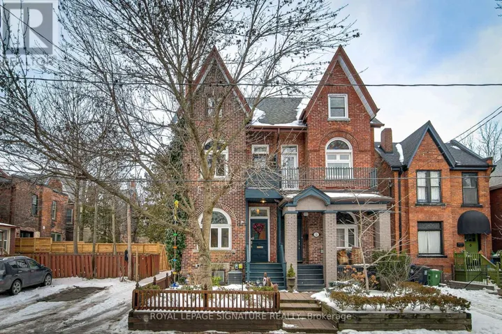 50 GWYNNE AVENUE, Toronto (South Parkdale), Ontario M6K2C4