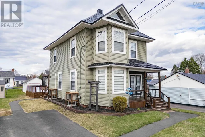 28 Westminster Avenue, Amherst, Nova Scotia B4H3V2