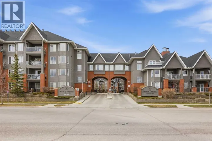 105, 15 Everstone Drive SW, Calgary, Alberta T2Y5H5