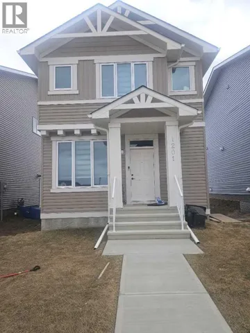 1201, Iron Ridge Avenue, Crossfield, Alberta T0M0S0
