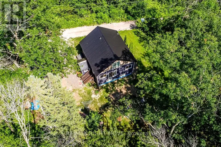 6896 PENTLAND LANE, Ramara, Ontario L0K2B0