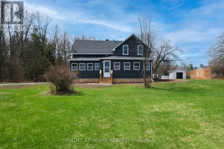 145 SARAH STREET E, McNab/Braeside, Ontario K0A1G0