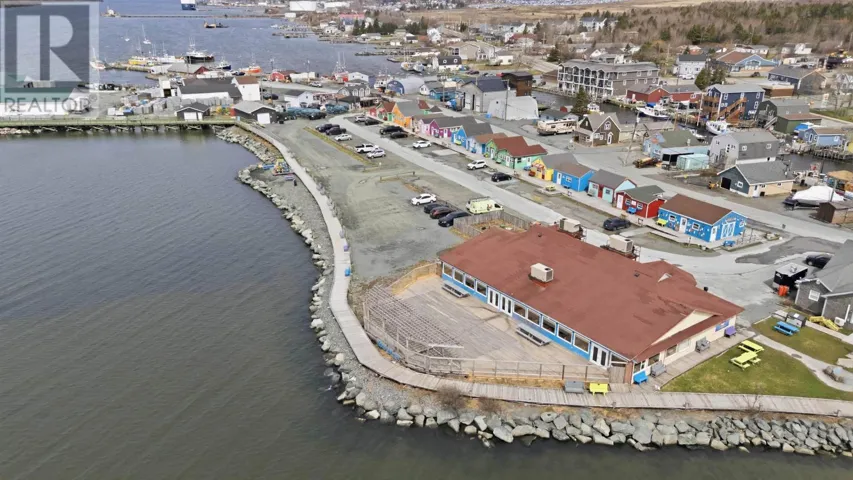 31 Francis Drive, Eastern Passage, Nova Scotia B3G1M7