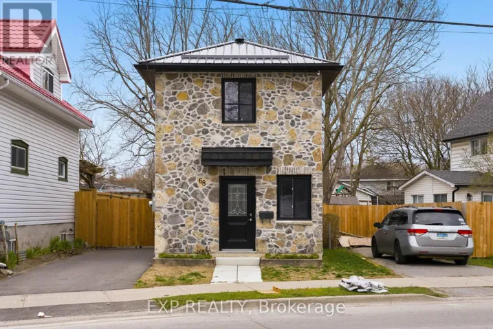 68 MOIRA STREET E, Belleville (Belleville Ward), Ontario K8P2S2