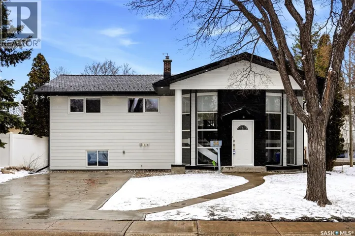 34 Dewar BAY, Regina, Saskatchewan S4R5W4