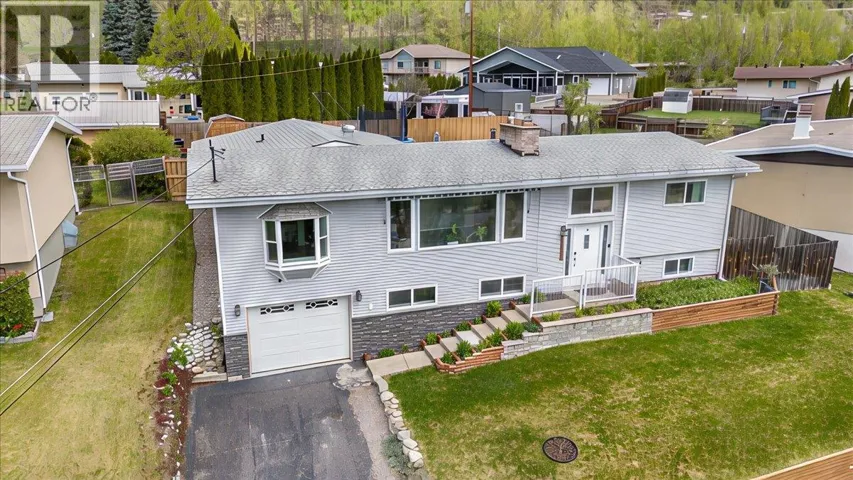 8392 Theatre Road, Trail, British Columbia V1R4W2