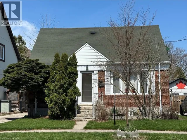 414 VALERMO Drive, Etobicoke, Ontario M8W2L7