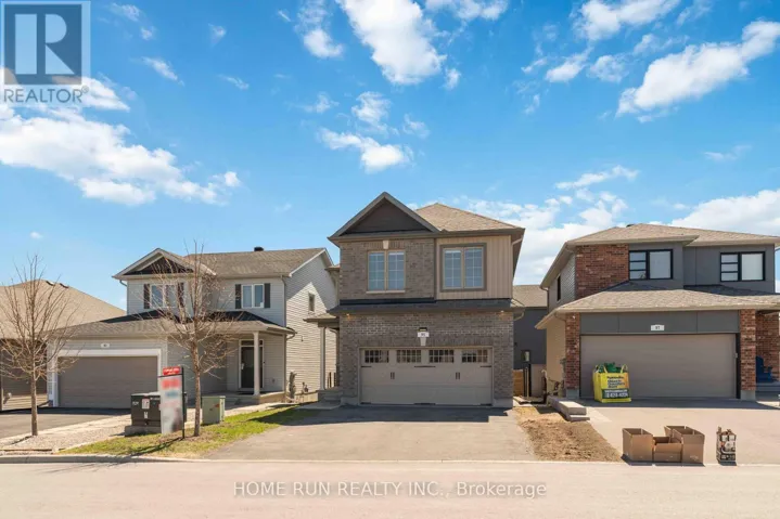 95 SHINNY AVENUE, Ottawa, Ontario K2V0G5