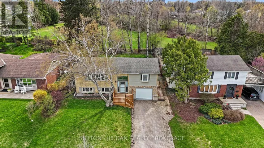 637 JASON CRESCENT, London South (South O), Ontario N6J3E5