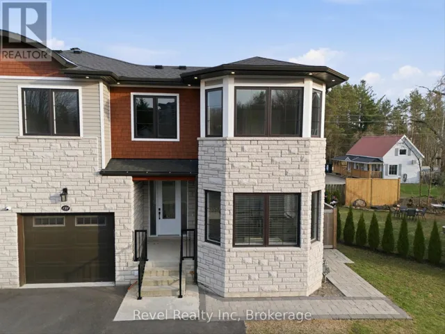 181 ANGLO STREET, Bracebridge (Macaulay), Ontario P1L2H3