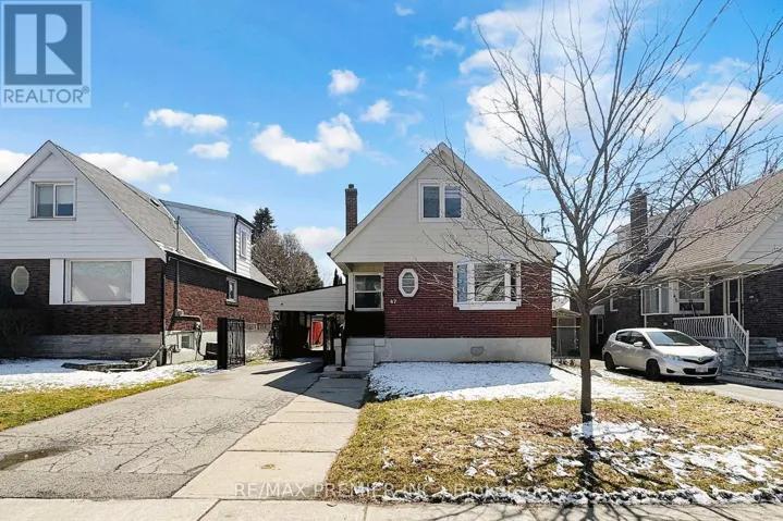 MAIN LEVEL - 47 AMSTERDAM AVENUE, Toronto (O'Connor-Parkview), Ontario M4B2B9