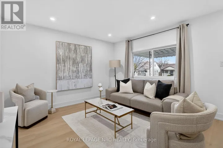 374 NAVY STREET, Welland (Lincoln/Crowland), Ontario L3B4Y4