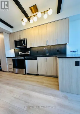 24 - 145 COLUMBIA STREET W, Waterloo, Ontario N2L0K7