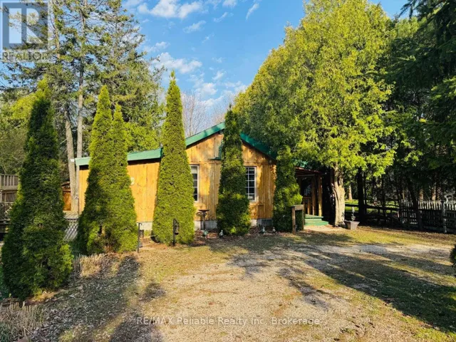 5 HAMILTON STREET, Bluewater (Bayfield), Ontario N0M1G0