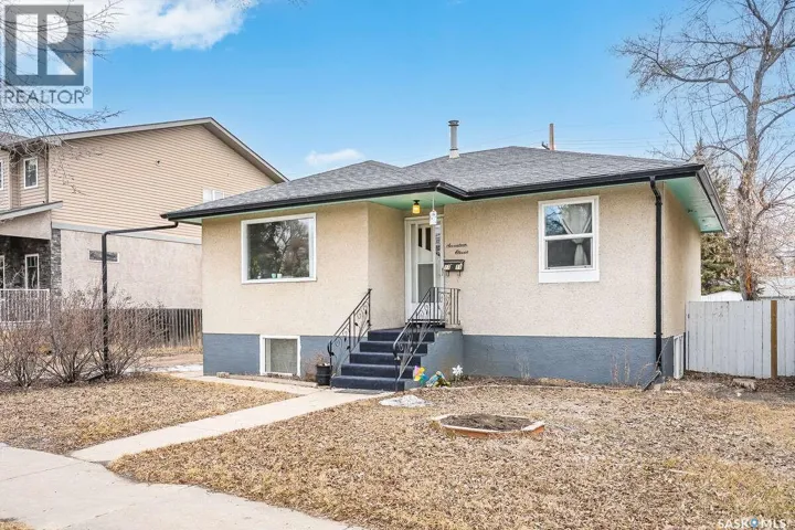 1711 Broadway AVENUE, Saskatoon, Saskatchewan S7H2B4