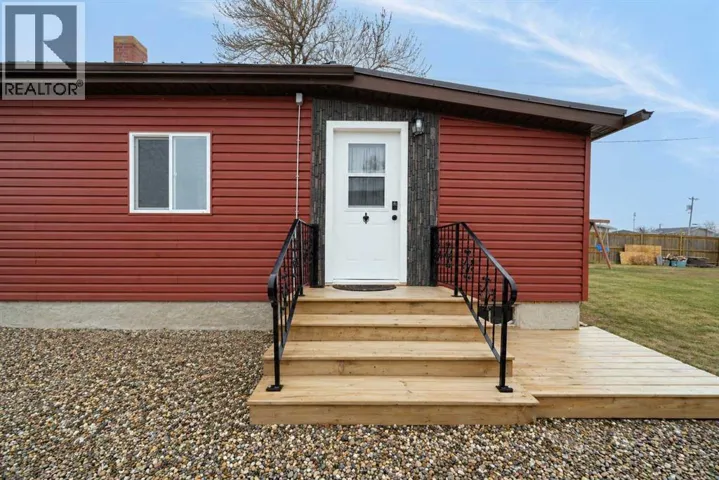301 2 Street NW, Redcliff, Alberta T0J2P0