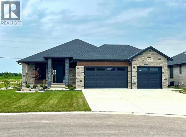 6747 GRIFFIN DRIVE, Plympton-Wyoming, Ontario N0N1E0