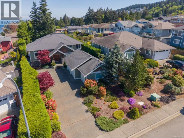 5676 Muggies Way, Nanaimo, British Columbia V9V1W2