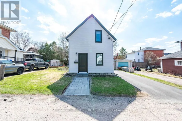 131 PATRICK AVENUE, Renfrew, Ontario K7V3H3
