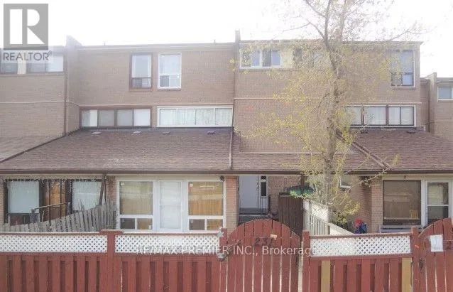 231 - 260 JOHN GARLAND BOULEVARD, Toronto (West Humber-Clairville), Ontario M9V1N8